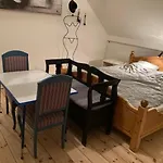 Daire 1st Floor 2 With Kitchenette *