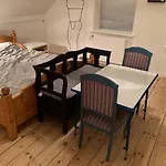 Daire 1st Floor 2 With Kitchenette Store Heddinge