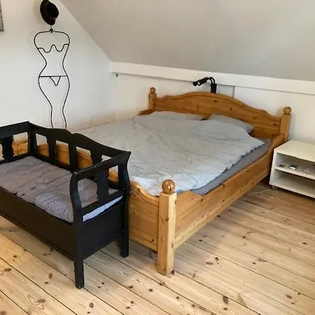 1st Floor 2 With Kitchenette