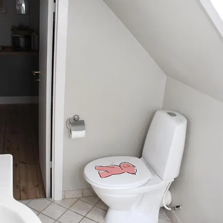 Lejlighed 1st Floor 2 With Kitchenette *