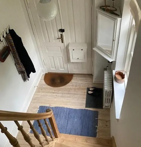1st Floor 2 With Kitchenette Store Heddinge